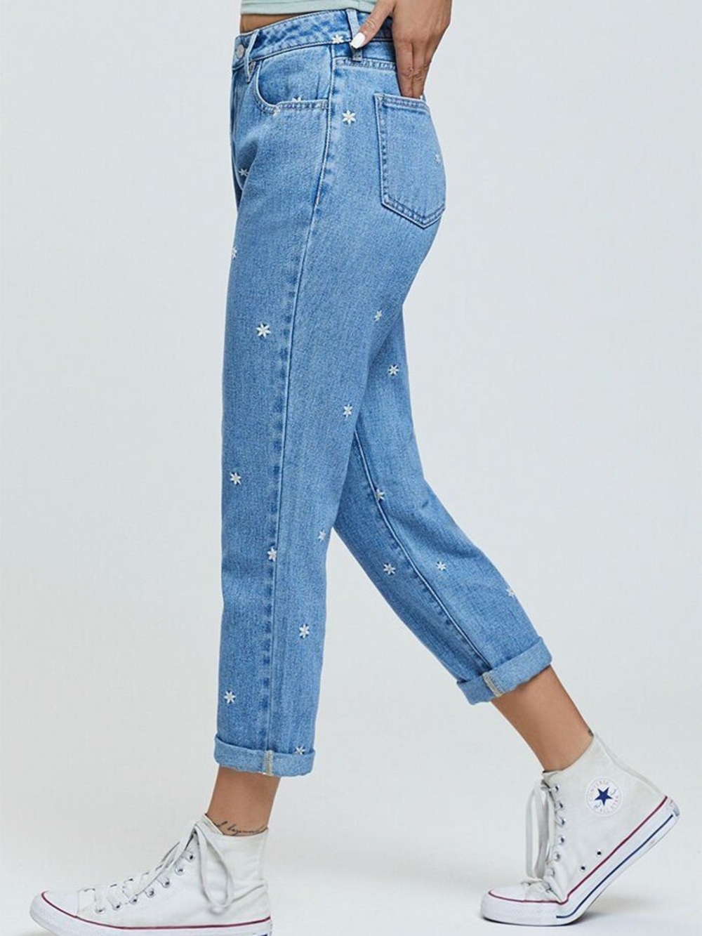 PacSun Light Blue Daisy Embroidered Boyfriend Jeans